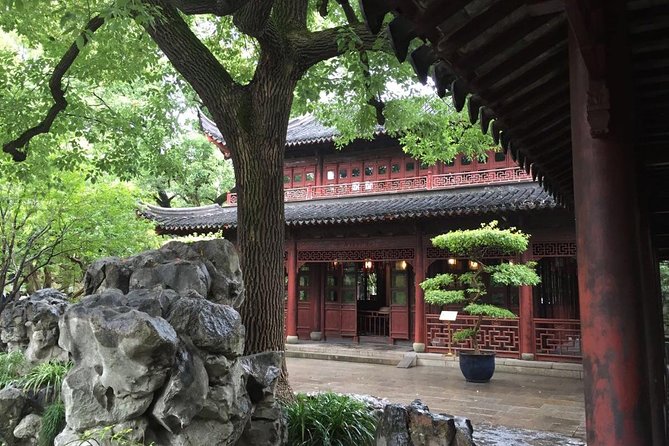 3-Hour Shanghai Yu Garden &Old Town Private Tour with Tea Tasting - Yuyuan Old Street: a short runway back to your pace