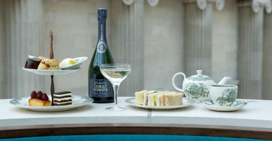 Afternoon Tea at the British Museum - Afternoon tea in the British Museum’s Great Court