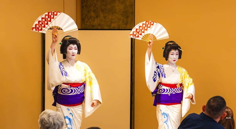 Asakusa: Geisha Performance and Tea House Experience - Dance + Live Shamisen: A Performance Built for Close Listening