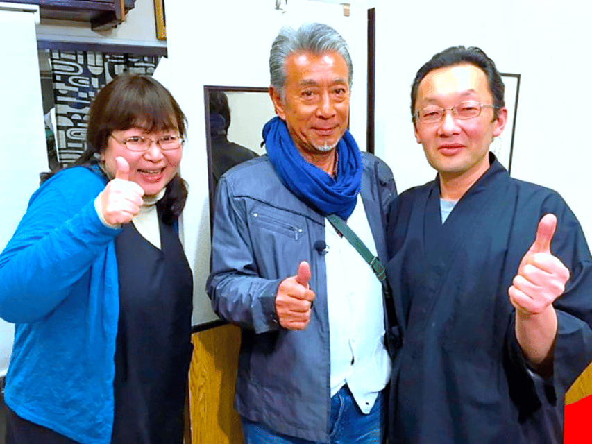 At an Antique Shop, Tea Ceremony and Japanese Sweets Forming - Choosing Antique Teacups and Understanding Matcha Time