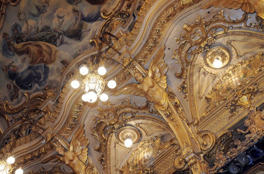 Blackpool: Afternoon Tea at Blackpool Tower Ballroom - Service and atmosphere: what I think you should bank on