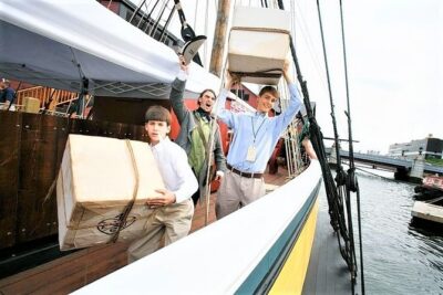 Boston Tea Party Ships and Museum Admission - Meeting House Theater: The Story Comes With Characters