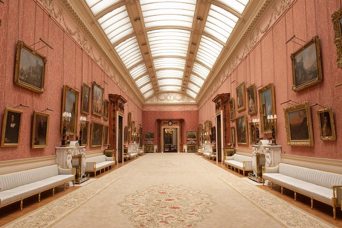 Buckingham Palace & Afternoon Tea Sightseeing Tour with PG Tips - Buckingham Palace State Rooms at 4:15: what the timed visit really means