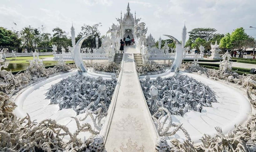 Chiang Rai: 7 Major Sites, Golden Triangle & Tea Plantation - Morning pickup and how to set yourself up for a smooth day