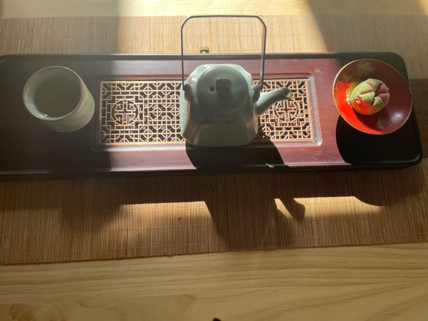 Chinese Tea ceremony in Beijing Hutong courtyard - Where This Tea Ceremony Fits: Forbidden City Convenience, Hutong Atmosphere