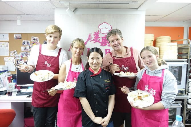 Classic Afternoon Tea Voyage in Hong Kong for 4 Pax - The Afternoon Tea Itself: What You’ll Eat and What Matters
