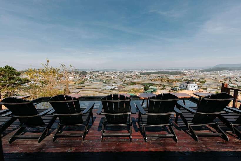 Da Lat: Sunrise Panorama, Green Tea Hill and Strawberry Farm - Should you book this Sunrise Panorama day trip
