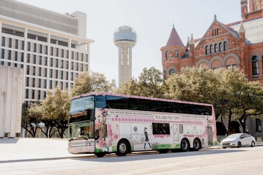 Dallas: Tea Around Town Bus Tour with Treats - The Dallas Route: Sixth Floor Museum, Reunion Tower, and City Hall