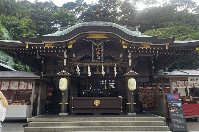 Day Trip to Kamakura & Enoshima: Shrines, Seaside, Temples & Tea - Enoshima Island and the Sea Candle Observatory: seaside views with an organized route