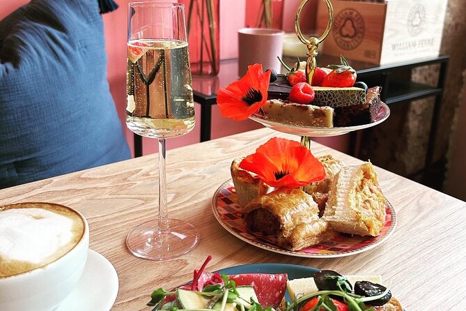 Delightful Scottish Afternoon Tea Experience in Edinburgh - The salon factor: charm, comfort, and service you notice