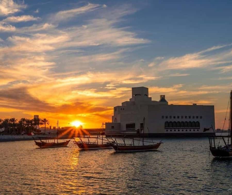 Doha: Dhow Cruise with Pickup, Drop-Off, Tea & Refreshments - The Appeal of a Traditional Qhow-Style Cruise in Doha