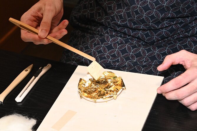 Elegant Tea Ceremony While Wearing Kimono Experience in Kyoto - Gold leaf workshop: the tiny plate souvenir that feels expensive