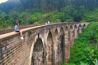 Ella Private Day Trip with Train Ride & Tea Factory-All Inclusive - Stop 1: Ella town time you can use, not just pass through