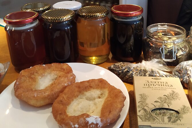 Enchanting Honey and Healing Tea Tasting - The Honey Tastings: Five Varieties That Teach Your Palate