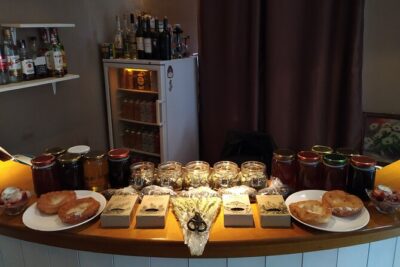 Enchanting Honey and Healing Tea Tasting - Mekitsa and the Bulgarian Sweet-Salty Balance