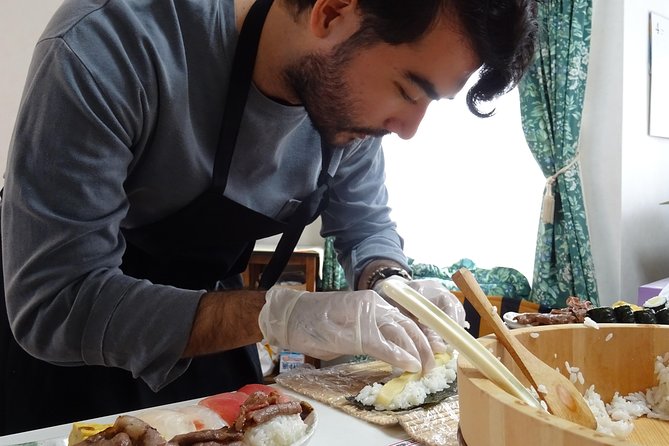 Experience all of Japanese culture and Japanese food experience classes "origami, udon, Japanese food, green tea, calligraphy" in 4 hours - Matcha and Sweets: The Tea Break That Closes the Food Loop