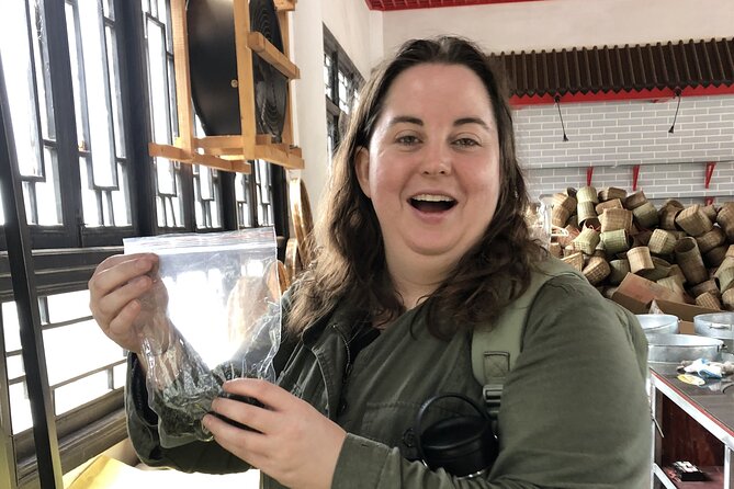 Experience Chengdu: Private Tea-Making Day Tour of Mengdingshan Tea Plantation - Price and Value for a Chengdu Private Tour