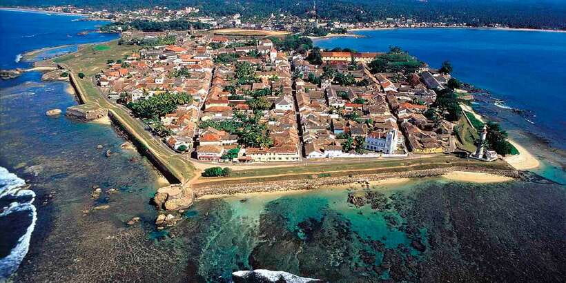 From Colombo: Virgin White Tea and Galle City Tour - Ahangama Photo Stop: A Quick Reset Before Galle