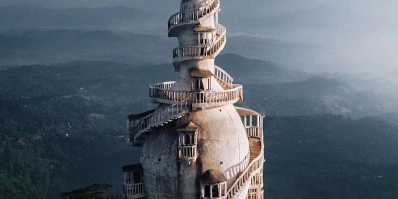 From Negombo: Ambuluwawa Tower & Tea Factory,Kandy Day Trip - Temple of the Sacred Tooth Relic: the spiritual center of Kandy