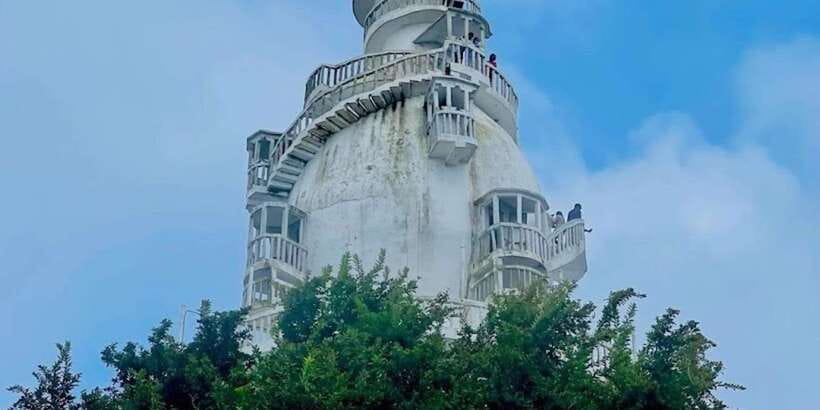 From Negombo: Ambuluwawa Tower & Tea Factory,Kandy Day Trip - Gem museum and factory stops: interesting, but treat them like add-ons