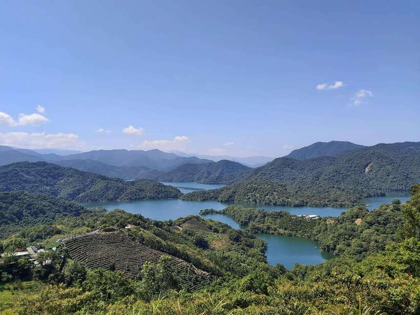 From Taipei: Pinglin Tea Culture and Maokong Guided Day Tour - Zhanghu Trail: A Tea-Hills Walk You Can Actually Enjoy