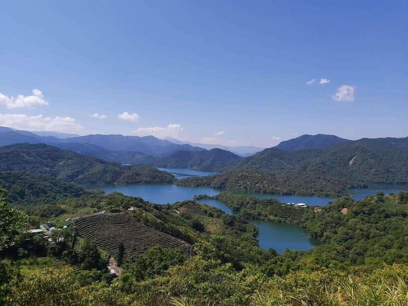 From Taipei: Thousand Island Lake and Pinglin Tea Plantation - Thousand Island Lake: The 20-Minute View That Does the Job
