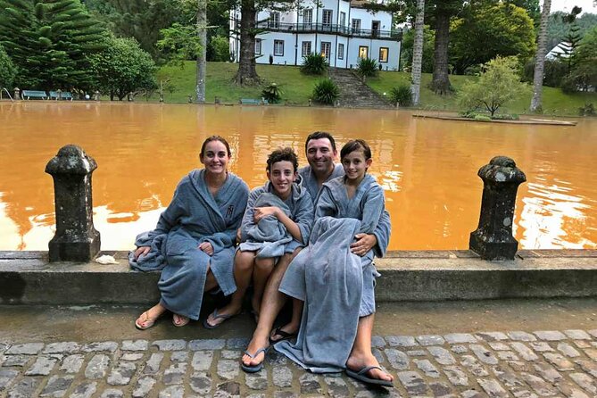 Furnas in a Private Evening - Tea, Cozido Dinner and Hot Springs - Stop 3: Miradouro Pico do Ferro—sunset views over the valley