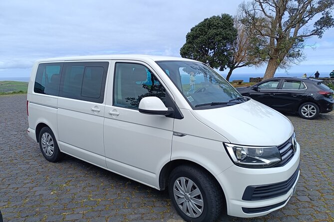 Furnas Vale, Gorreana Tea Factory Private Van Tour - Capela de Nossa Senhora das Vitorias: Gothic Calm by the Lagoon