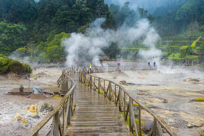 Furnas Volcano & Tea Plantation With Traditional Lunch, East Tour - Vila Franca do Campo and the chapel viewpoint for a quieter finish