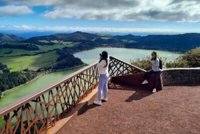 Furnas : Volcano Wonders, Tea Plantation & Waterfall Tour - Miradouro de Santa Iria: start high, see the island’s north coast