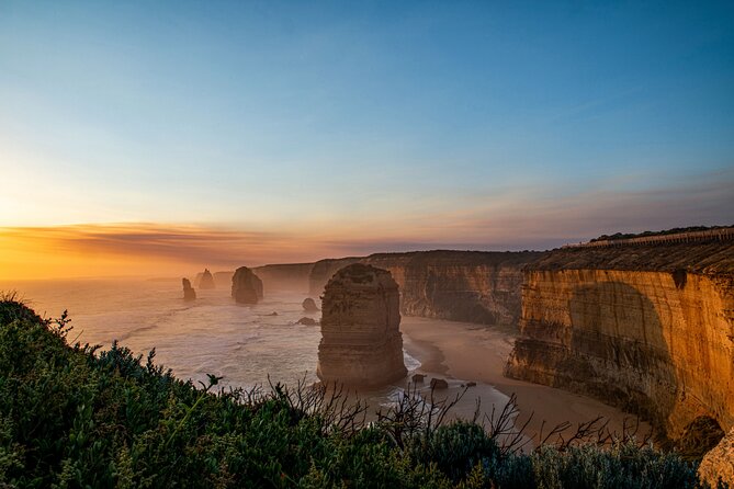 Great Ocean Road 12 Apostles & Rainforest Walk with Morning Tea - Sunrise in Melbourne: why the 7:35am start matters