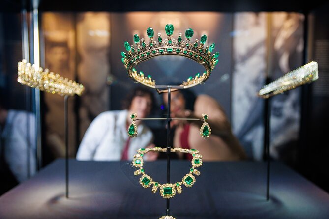 Guided Kensington Palace Tour, Royal Guard Change & Afternoon Tea - Key highlights to know before you go