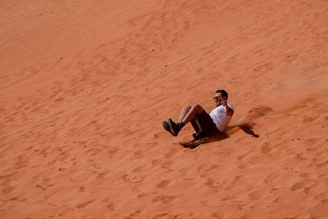 Half day Jeep Tour in Wadi Rum incl. water and Bedouin tea - Stop-by-stop: the sights that shape the tour
