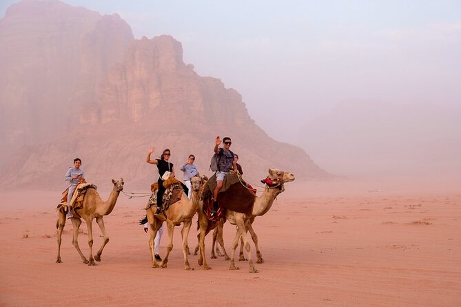 Half day Jeep Tour in Wadi Rum incl. water and Bedouin tea - How the timing feels: 8:00 AM to 6:00 PM and a real 4-hour plan