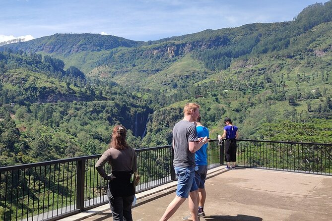 Half-Day Private Trip to Waterfalls and Tea Factory - Oak Ray Tea Factory & Museum: panoramas over waterfalls and Kotmale Dam