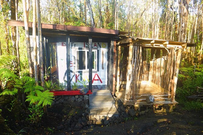 Hawaiian Tikis and Guava Tea - Lava rock art and in-place sculptures you can actually track