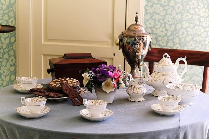 High Tea At The Atrium Restaurant, Imperial Hotel, New Delhi - The Atrium Restaurant: where high tea becomes part of the atmosphere