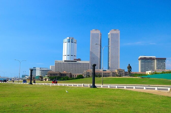 Highlights Colombo Day Tour With Afternoon HIGH TEA In Galle Face Hotel - Key highlights you’ll actually care about