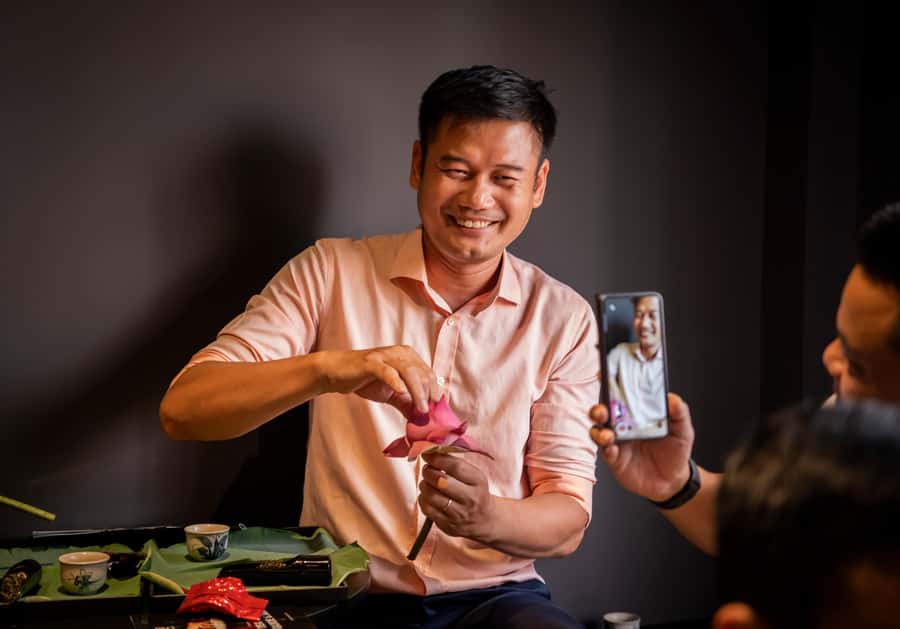 Ho Chi Minh City: Vietnamese Lotus Tea Culture Experience - Part 4: Make Your Own Lotus Flower Keepsake (Tea Leaves Step-By-Step)