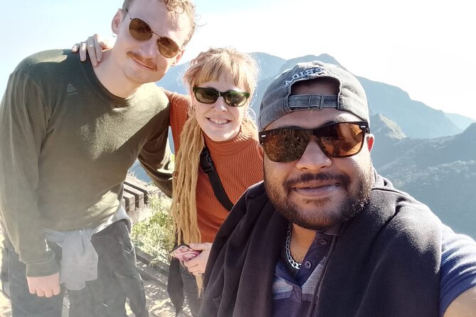 Horton Plains-World's End Tour and Tea Factory Tour From Nuwaraeliya - What to wear and how to plan your day for comfort