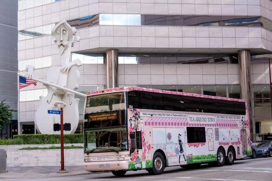 Houston: Tea Around Town® Afternoon Tea Bus Tour - Why this tea bus tour is a clever 90-minute play