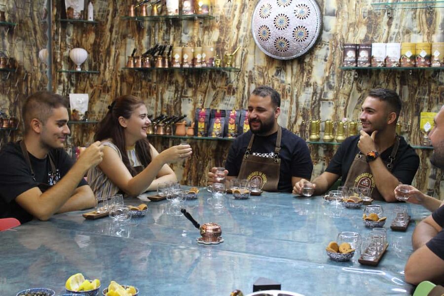 Istanbul: World Teas & Turkish Tea Brewing, Tasting Workshop - Chinese Gaiwan Brewing: One Tea, Another Logic