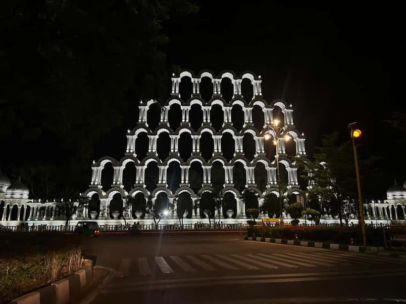 Jaipur: City Night Tour with Patrika Gate & Masala Chowk Tea - Albert Hall Museum Under the Lights: A Short Walk That Feels Like a Breather