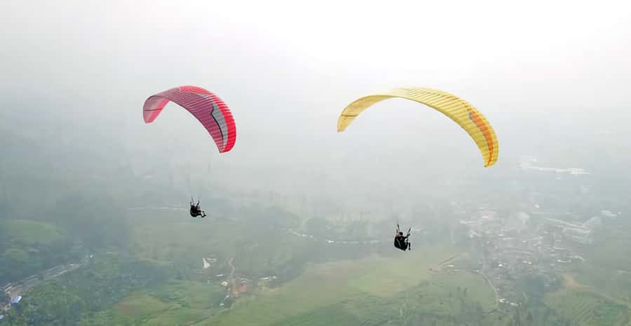 Jakarta: Paragliding on Top Mountain & Tea Plantation - Door-to-door logistics from Jakarta: less stress, more flying