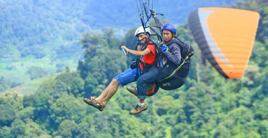 Jakarta: Paragliding on Top Mountain & Tea Plantation - Should you book this Jakarta paragliding + tea plantation day?