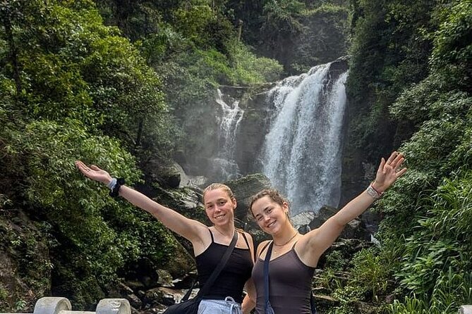 Kandy to Nuwara Eliya Private Day Tour: Tea Factory& Gregory Lake - Stop 1: Ramboda Waterfall for a quick, high-impact nature moment