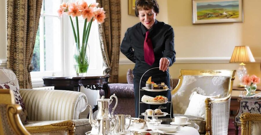 Killarney: Jaunting Car Tour with Afternoon Tea - Ross Castle Tower Keep and Lough Lein: A Story-Heavy Stop with Big Water Views