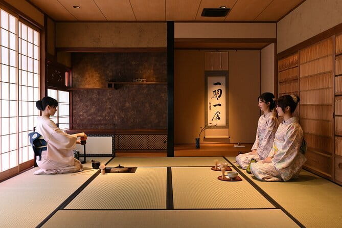 Kimono Tea Ceremony Experience at Kyoto Oritzuruya, Nishiki - Key Things I’d Plan Around