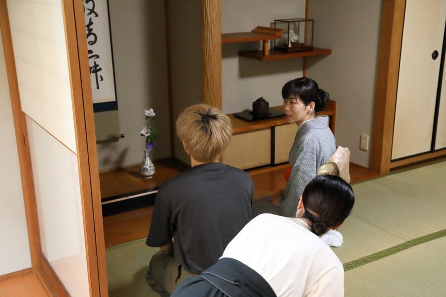 Kyoto Fushimiinari:Wagashi Making & Small Group Tea Ceremony - English guidance that actually helps you participate