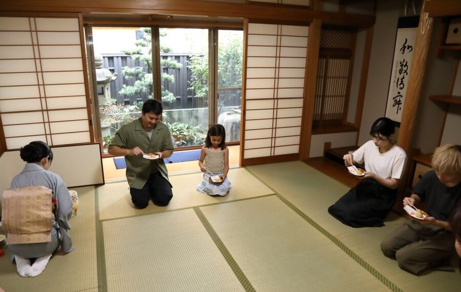 Kyoto Fushimiinari:Wagashi Making & Small Group Tea Ceremony - Price and value: is $55 worth a 75-minute class?